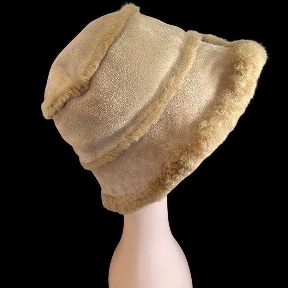 Vintage Womens Tan Faux Fur Bucket Hat main image 13